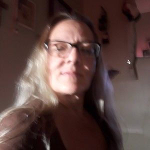 Meet your Posher, Debra